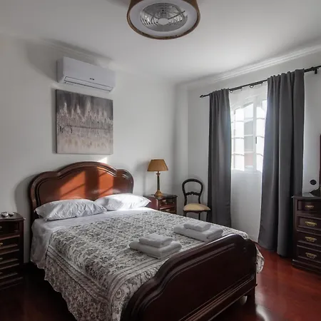 بيت للعطل Peaceful Retreat موستيروس